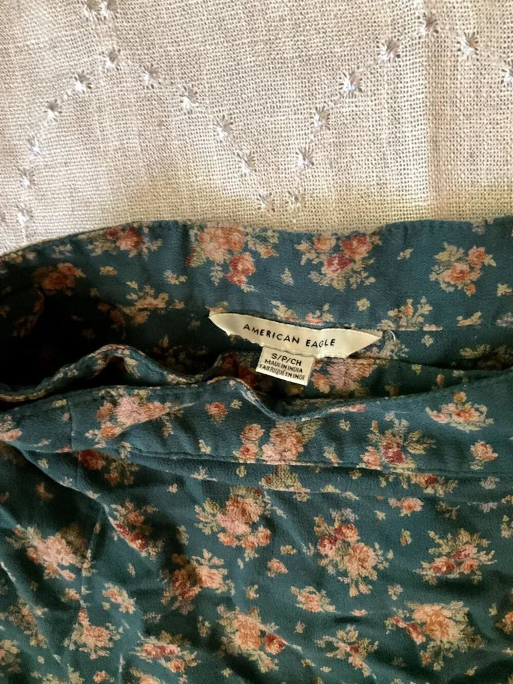 American Eagle green floral print wrap miniskirt - size small